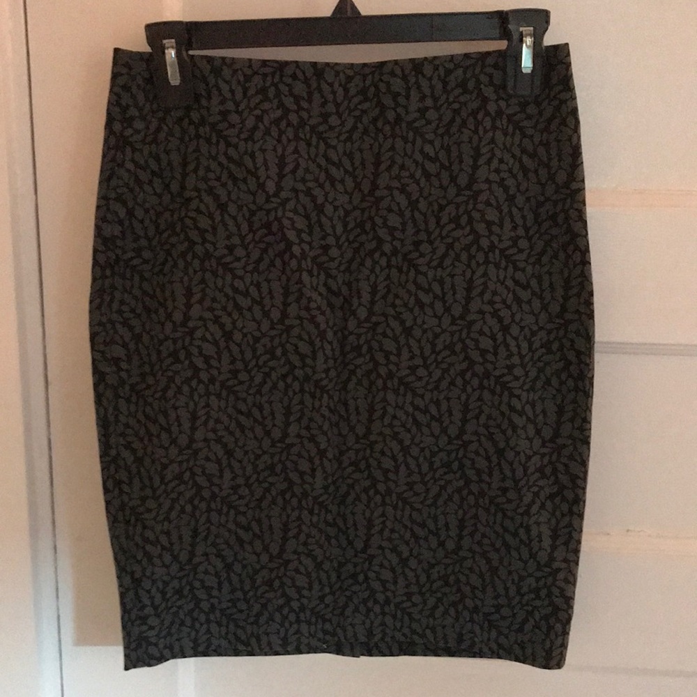 Black Patterned High Waisted Skirt